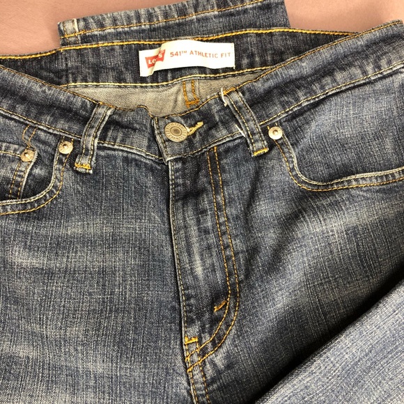 Boys Levi’s Jeans - Picture 5 of 5